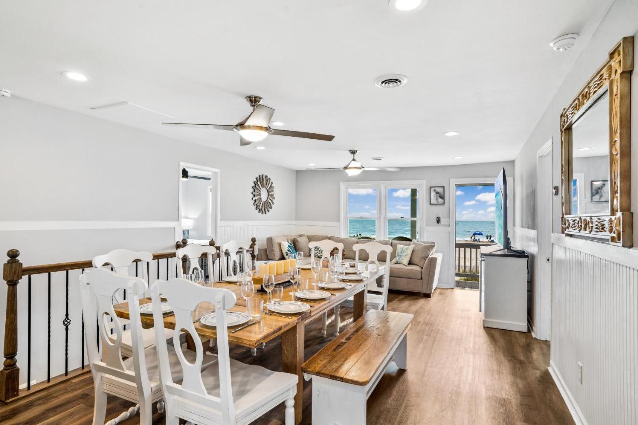 Villa Ocean Daze - Sleeps 22, Direct Oceanfront, Renovated May 2022 Holden Beach Exterior foto